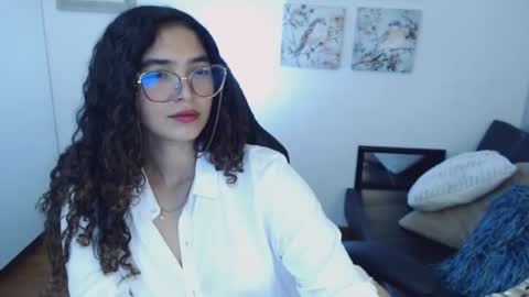 ariagaleo19 Chaturbate show on 20211120