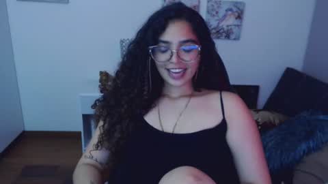 ariagaleo19 Chaturbate show on 20211121