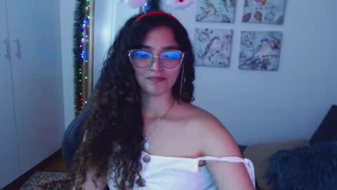 ariagaleo19 Chaturbate show on 20211201