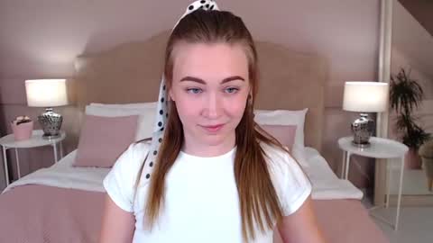 elizabethnamers Chaturbate show on 20220601