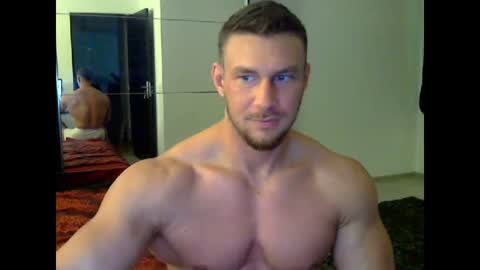 muscularkevin21 Chaturbate show on 20211201
