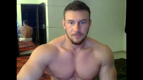 muscularkevin21 Chaturbate show on 20211214