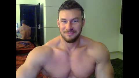 muscularkevin21 Chaturbate show on 20211220