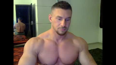 muscularkevin21 Chaturbate show on 20211221