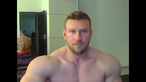muscularkevin21 Chaturbate show on 20240116