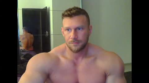muscularkevin21 Chaturbate show on 20240305