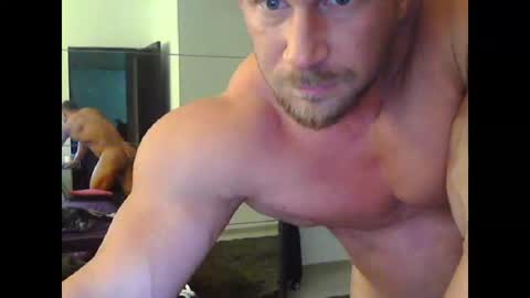 muscularkevin21 Chaturbate show on 20240412