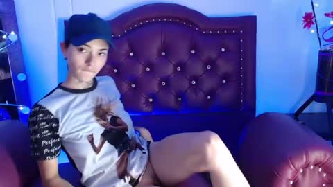 taylor_fox22 Chaturbate show on 20220324
